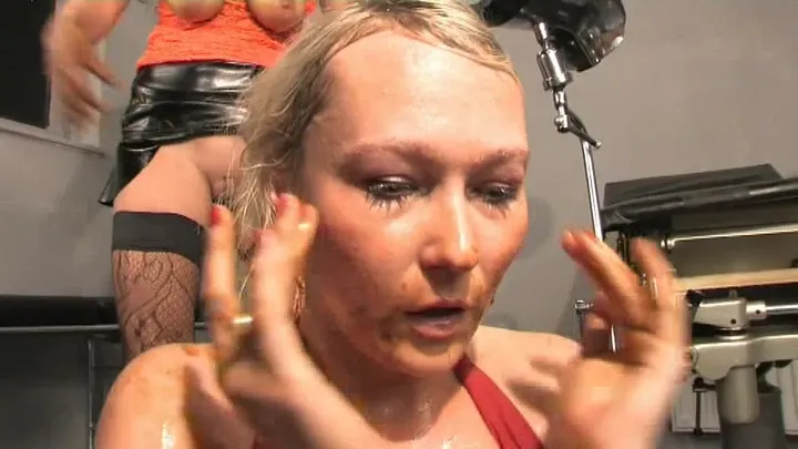 German Kaviar Mess: a Hour of Mucky Scat Action on the Toilet